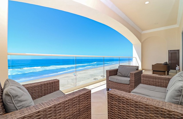 Beach Front Acess/Mar Y Sol Condo/2BR/3rdFLR/Rosarito