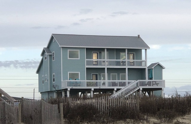 BEACH FRONT VACATION HOME