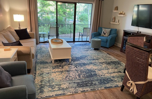 Beach, Golf, and Tennis - all 5 minutes from the front door