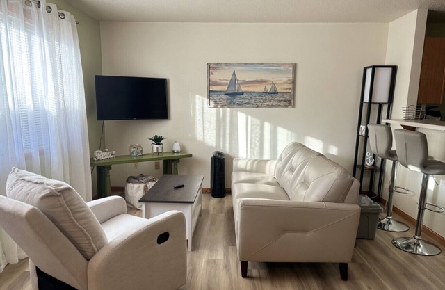 Beach Lake Michigan King Bed Pet Friendly