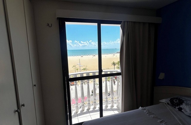 Beachfront Apartment at Classic Flat Residence Service – Fortaleza, CE