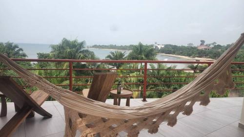 BEACHFRONT APPARTMENT