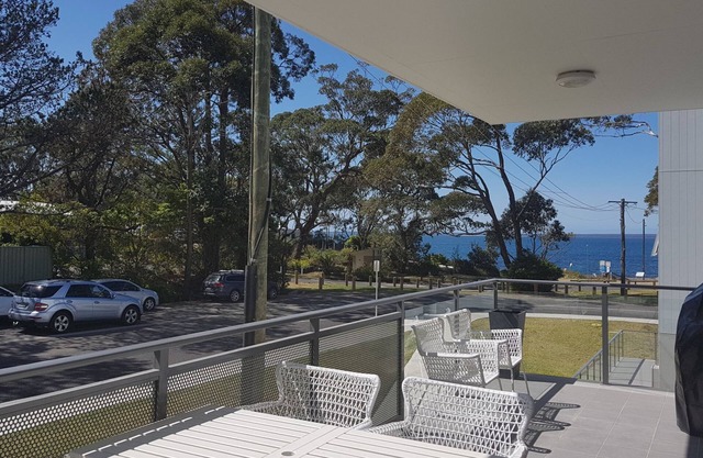 Beachfront Boogaloo - 5% discount for 7 night stay