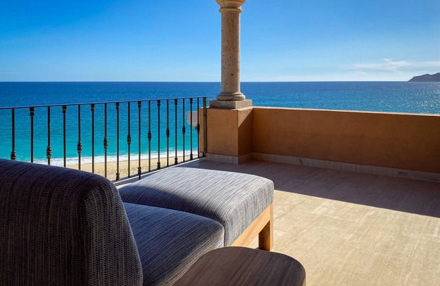 Beachfront Casa Del Mar Penthouse