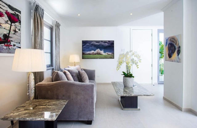 Beachfront Luxury Condo - The One at The St. James (1 bed)