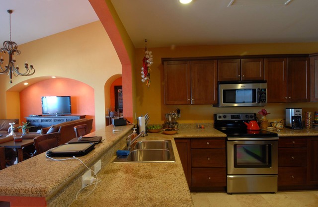 Beachfront Luxury Penthouse at Paraiso Del Mar