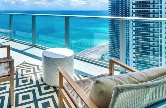 Beachfront Oasis Awaits - No Resort Fees! ☀️🏝️🌊⛱️