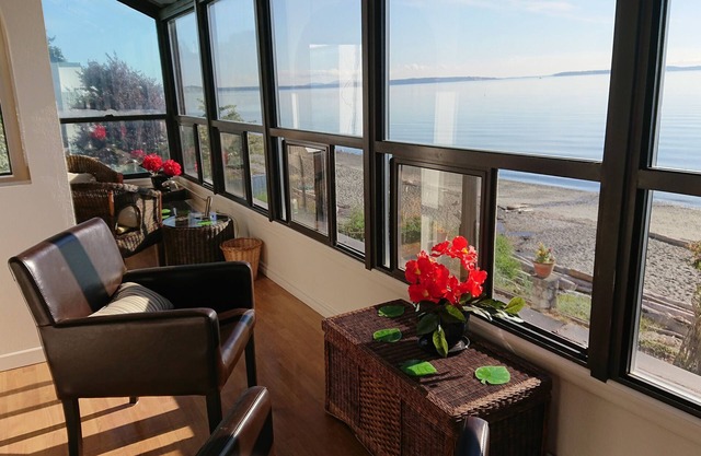 Beachfront paradise!