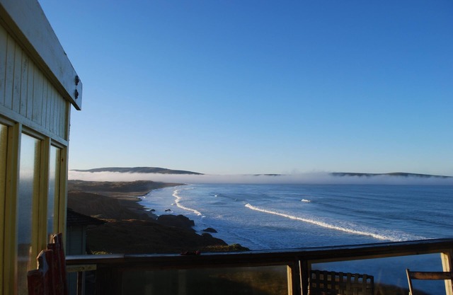 Beachfront - Sleeps 8