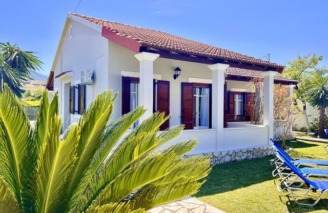 Beachfront Suite GardenMare 2