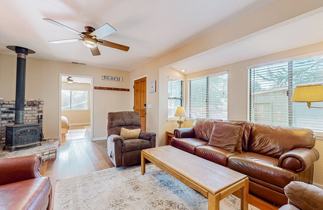 Beachside hideaway with deck, hot tub, grill, & wood stove - dog-friendly