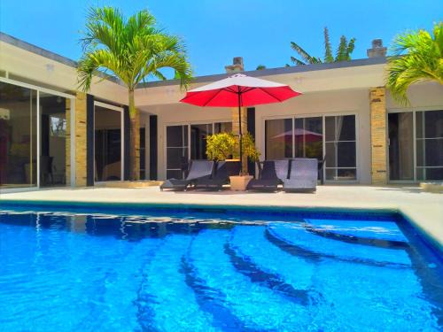 Beachside Villa Cabarete with private pool