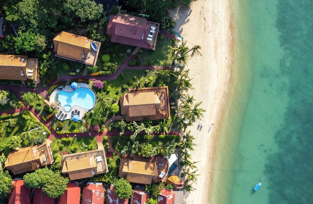 Beachside Villa - Near White Lotus Hotel