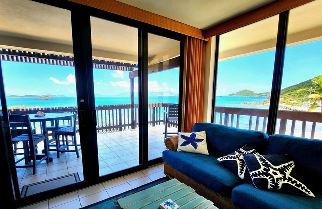 Beachtacular! - Incredible Views - Corner Unit.