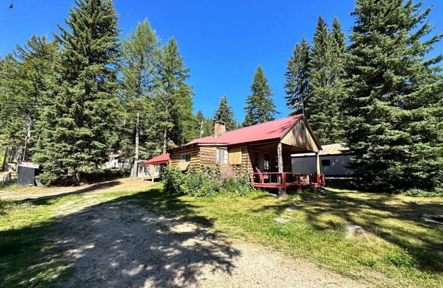 Bear Cabin .