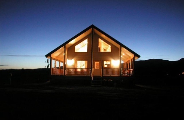 Bears Den Cabin - Island Park, Idaho & Yellowstone Vacation