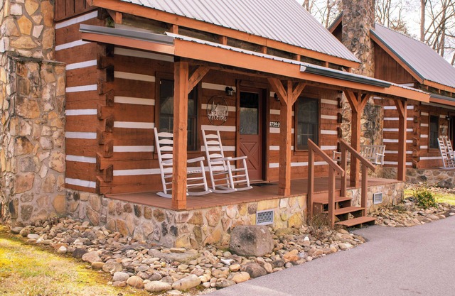 Beary Cozy Romantic Getaway
