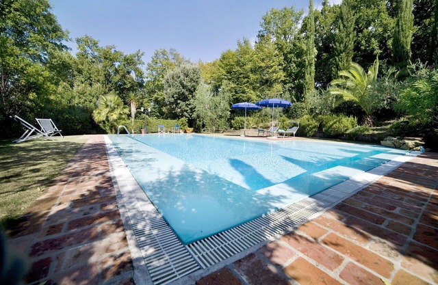 Beautiful private villa with WIFI, private pool, A/C, TV, patio, panoramic view and parking