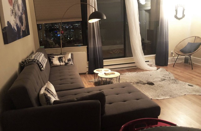 Beautiful 1 bedroom with Breathtaking views