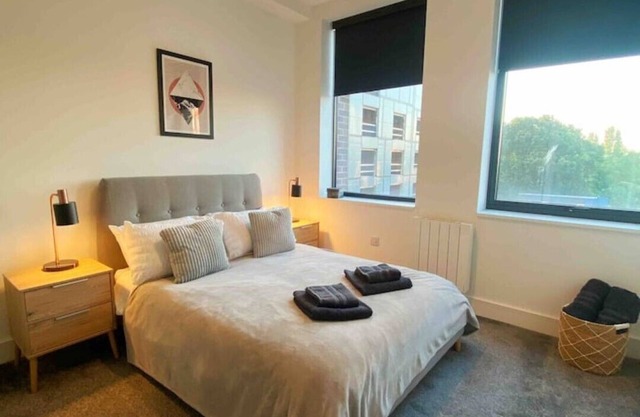 Beautiful 1 Bed Flat near NEC with secure parking