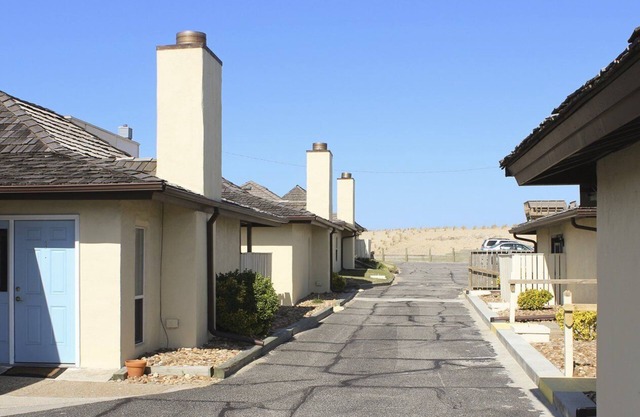 Beautiful 1 bedroom unit at resort, sleeps 4