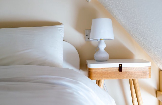 Beautiful 1 BR home near River Thames, fits 4