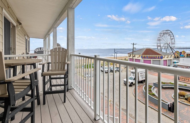 Beautiful 2 BR w/Ocean views. Just steps to fun and sun #308 at the Grand