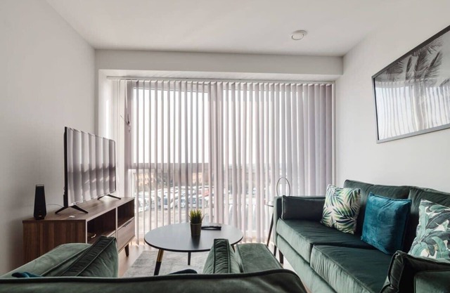 Beautiful 2 Bed Apartment in a Converted Mill