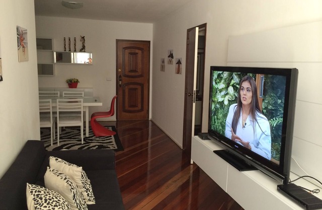 Beautiful 2 bedroom apartment in front of Siqueira Campos Subway station