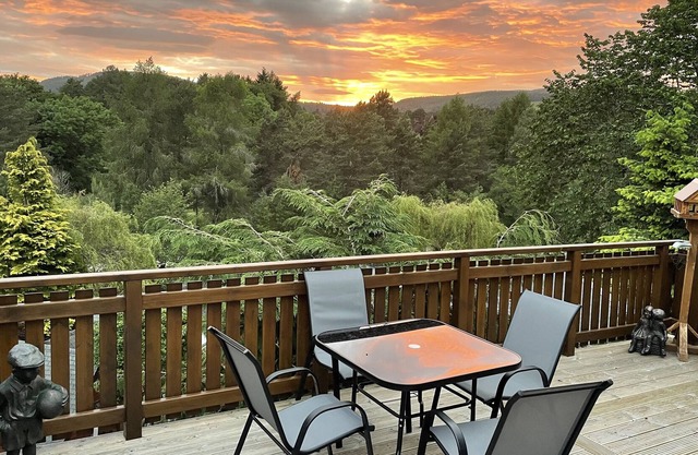 Beautiful 2 bedroom Lodge with stunning views