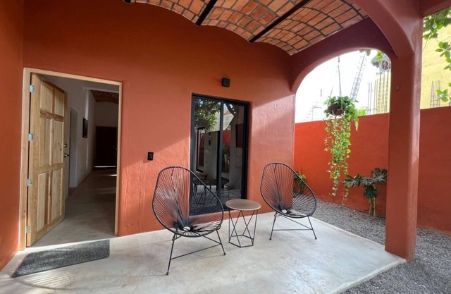 Beautiful 2 Bedrooms, A/C, WiFi Street level in San Pancho