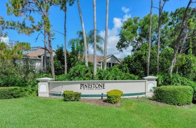 Beautiful 2 Bedroom, 2 Bath Home In Pinestone at Palmer Ranch
