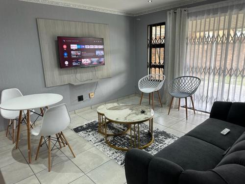 Beautiful 2 bedroom apartment In Richard's bay