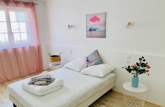 Beautiful 2-room apartment in Guéthary access BEACH VILLAGE SHOPS on foot!