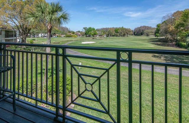 Beautiful 2BR/2BA Open Floorplan Condo in Saddlebrook Resort