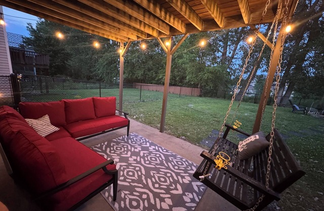Beautiful 3-bedroom/4 bed house in IC in Great Location