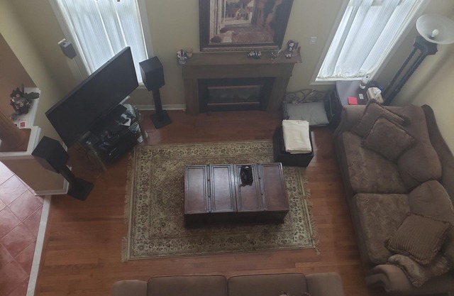 Beautiful 3 bedroom Cottage Home only 20 minutes from the Blue Mountains!