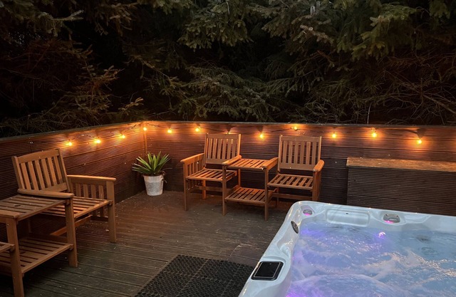Beautiful 3 bedroom lodge with hot tub in stunning Northumberland
