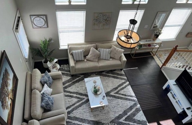 Beautiful 3 Bedroom Home