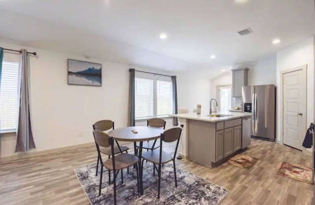 Beautiful 3bedrooms home near downtown Houston-TX