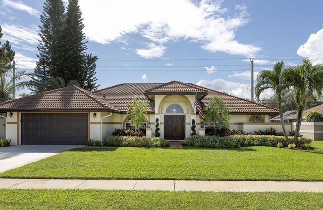 Beautiful 4 Br. Single family (230519) by Houzlet