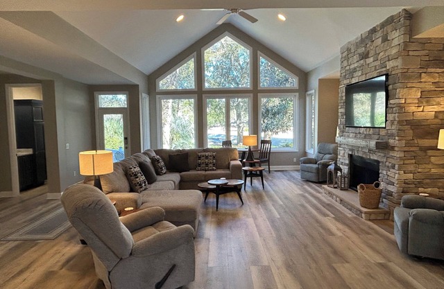 Beautiful 4BR-4.5Bath, Private Heated Pool/Spa, Fazio Golf View, 2 Master Suites