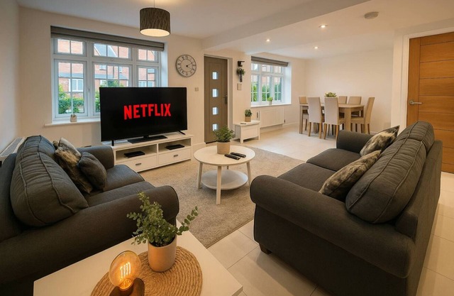 Beautiful 5 Bedroom 4 bathroom house in central London | 5 mins from station.