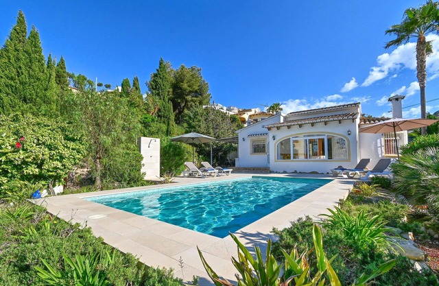 Beautiful and cheerful villa with private pool in Benitachell, Costa Blanca, Spain for 6 persons