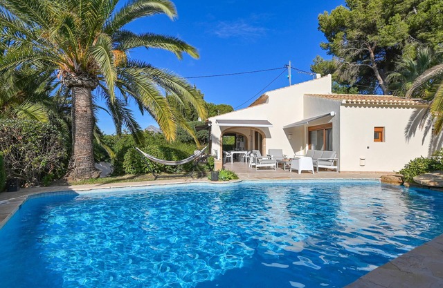 Beautiful and comfortable villa in Javea, Costa Blanca, Spain with private pool for 6 persons