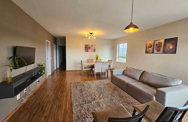 Beautiful apartment overlooking Lagoa dos Ingleses, 5 minutes from FDC