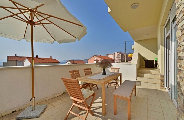 Beautiful apartment for 6 people with A/C, WIFI, TV and terrace