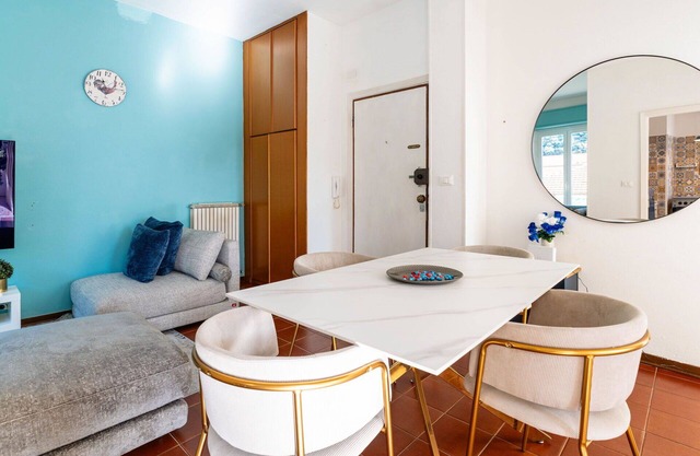 Beautiful apartment for 4 people with WIFI, A/C, TV, balcony and pets allowed