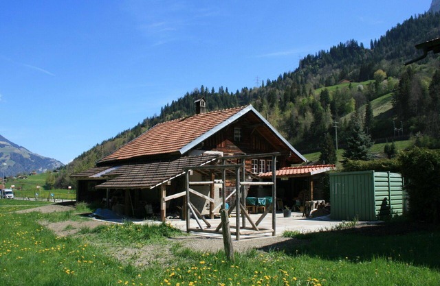 Beautiful apartment for 4 people with WIFI, balcony and pets allowed