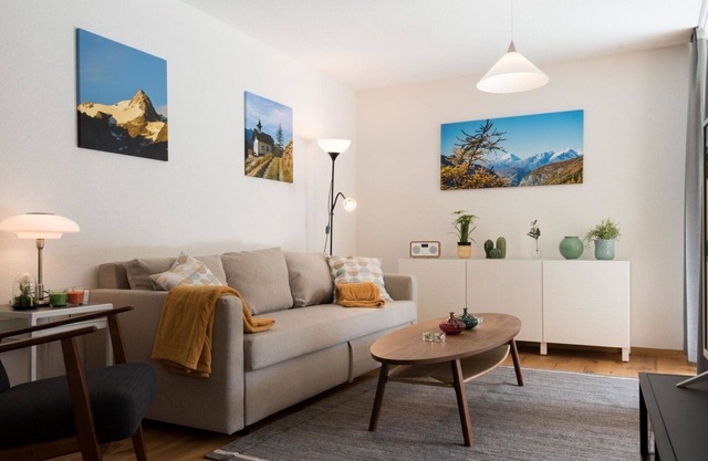 Beautiful apartment for 3 people with WIFI, TV, balcony and pets allowed